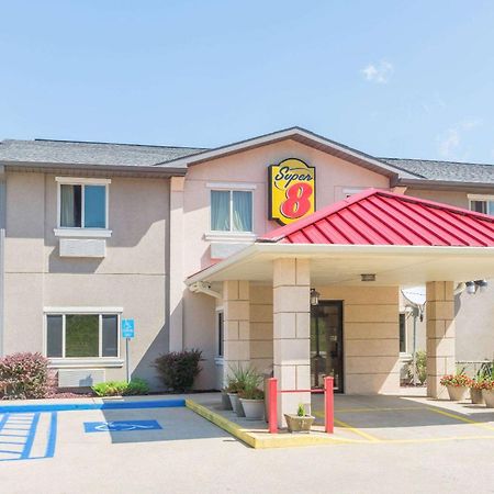 Super 8 By Wyndham Bloomington University Area Bagian luar foto